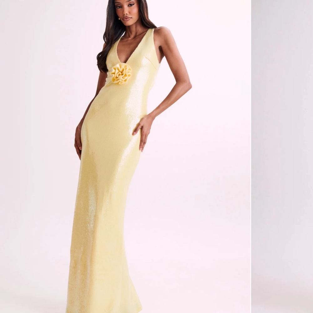 Meshki Yellow Sequin Gown 💛